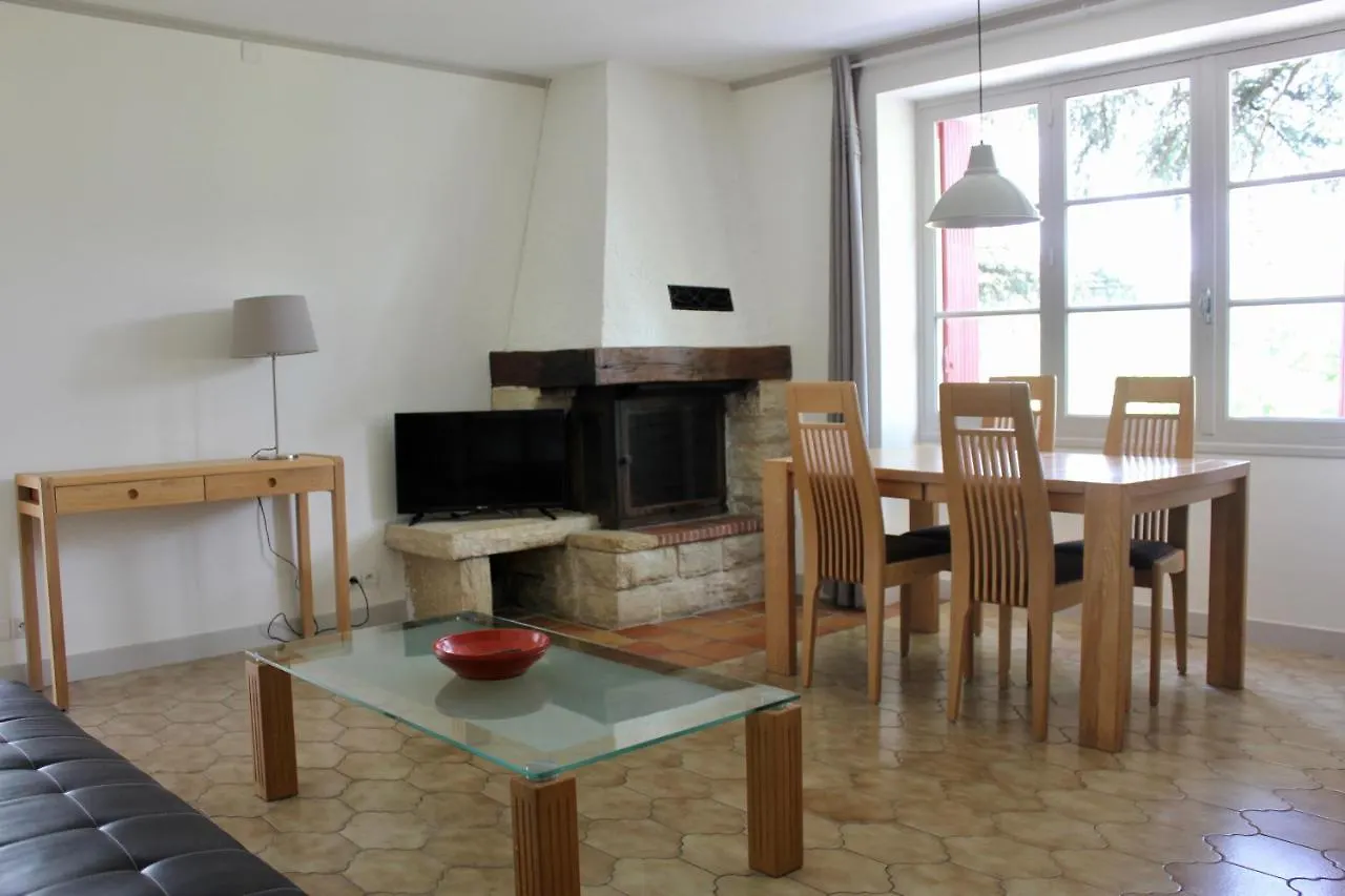Hotel Castel Rouge Luzech